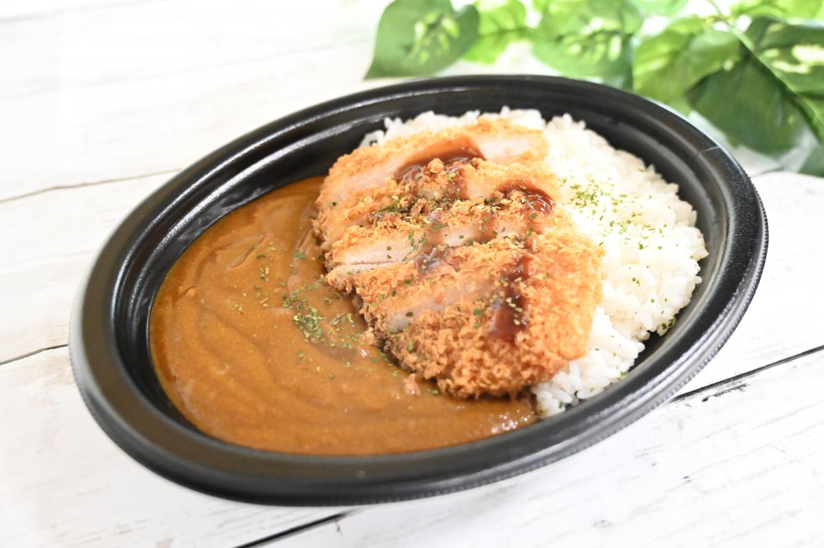 中辛ロースカツカレー